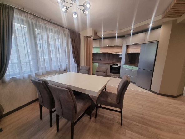 Тристаен апартамент в София, Люлин 10 - 135 кв.м за 567 €/кв.м - Снимка #1