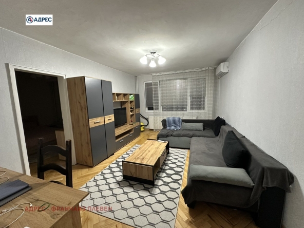 Тристаен апартамент в Плевен, Широк център - 72 кв.м за 992 €/кв.м - Снимка #1