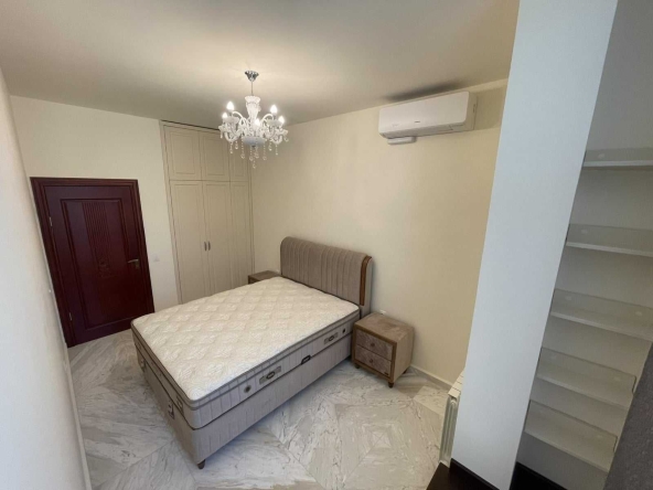 Дава се под наем Двустаен апартамент в София, Витоша - 60 кв.м за 484.5 € - Снимка #1