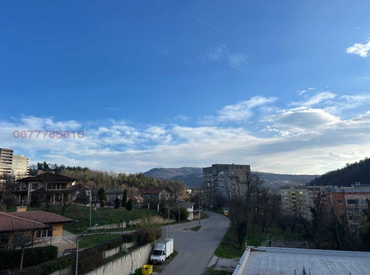 Двустаен апартамент в Габрово, Център - 43 кв.м за 1127 €/кв.м - Снимка #1