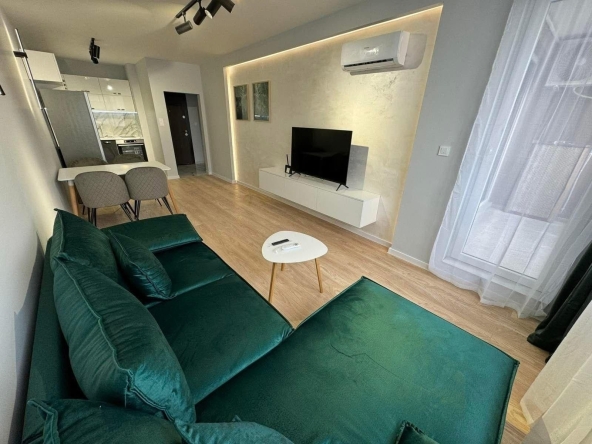 Дава се под наем Двустаен апартамент в Пловдив, Южен - 70 кв.м за 484.5 € - Снимка #1