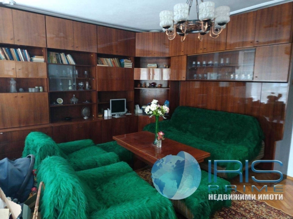 Многостаен апартамент в Шумен, Център - 147 кв.м за 1249 €/кв.м - Снимка #1