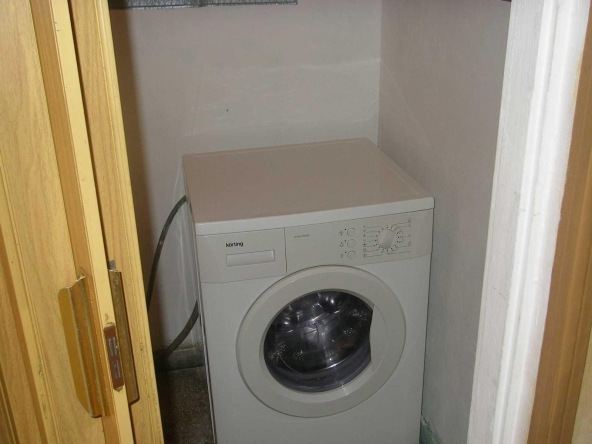 Дава се под наем Тристаен апартамент в София, Гео Милев - 93 кв.м за 500 € - Снимка #1