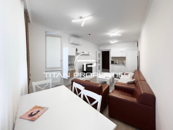 Дава се под наем Двустаен апартамент в Бургас, Славейков - 60 кв.м за 561 € - Снимка #1