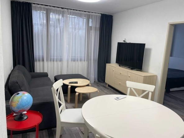 Тристаен апартамент в Павликени - 95 кв.м за 805 €/кв.м - Снимка #1