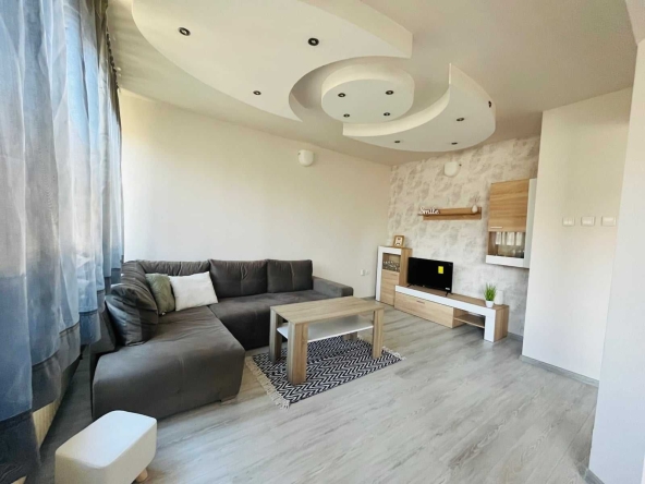 Дава се под наем Тристаен апартамент в София, Борово - 79 кв.м за 714 € - Снимка #1