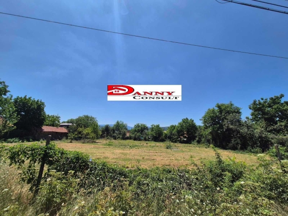 Парцел в Велико Търново, Акация - 1450 кв.м за 18 €/кв.м - Снимка #1