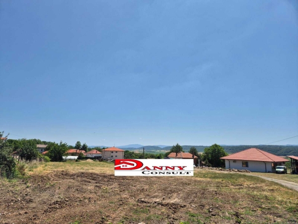 Парцел в Велико Търново, Акация - 1951 кв.м за 18 €/кв.м - Снимка #1