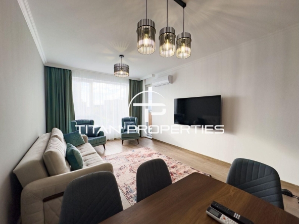 Дава се под наем Тристаен апартамент в Бургас, Изгрев - 102 кв.м за 1173 € - Снимка #1