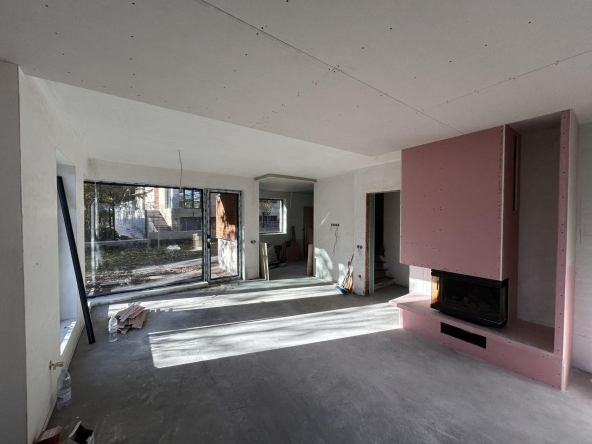 Къща в София, Симеоново - 254 кв.м за 1283 €/кв.м - Снимка #1