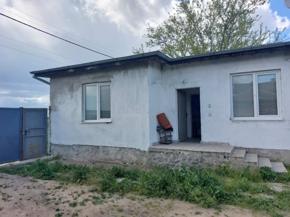 Къща в с. Труд, Област Пловдив - 110 кв.м за 680 €/кв.м - Снимка #1