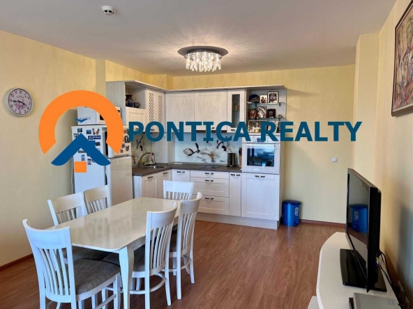 Двустаен апартамент в Бургас, Лазур - 83 кв.м за 590 €/кв.м - Снимка #1