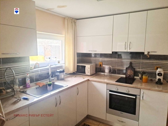 Къща в с. Бръшлен, Област Русе - 90 кв.м за 391 €/кв.м - Снимка #1