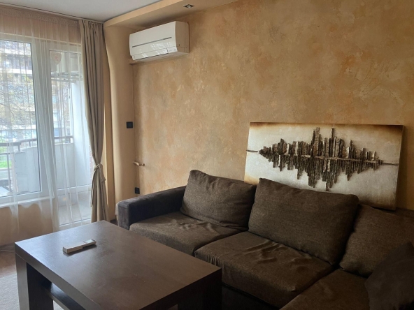 Дава се под наем Тристаен апартамент в Пловдив, Мараша - 85 кв.м за 747.66 € - Снимка #1