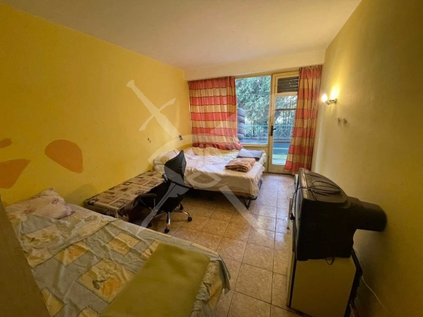 Двустаен апартамент в к.к. Слънчев бряг - 42 кв.м за 571 €/кв.м - Снимка #1