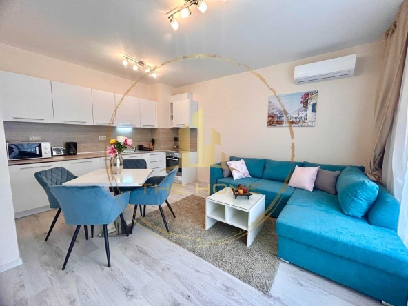 Дава се под наем Двустаен апартамент в Варна, Аспарухово - 80 кв.м за 698.19 € - Снимка #1