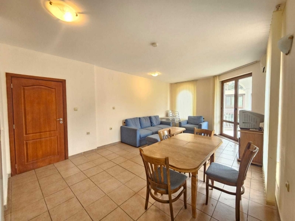 Тристаен апартамент в к.к. Слънчев бряг - 104 кв.м за 535 €/кв.м - Снимка #1