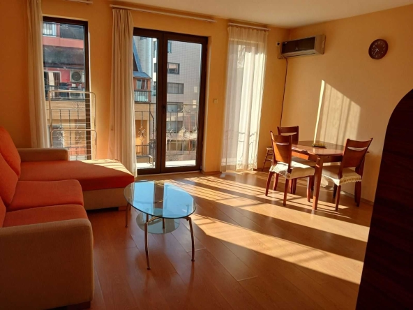 Дава се под наем Двустаен апартамент в Варна, Операта - 61 кв.м за 498.27 € - Снимка #1