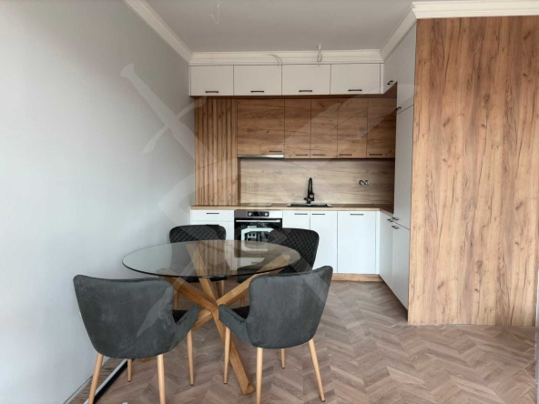 Двустаен апартамент в Пловдив, Кършияка - 66 кв.м за 1120 €/кв.м - Снимка #1