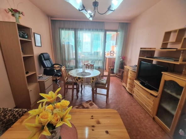 Дава се под наем Едностаен апартамент в София, Младост 4 - 45 кв.м за 448.8 € - Снимка #1