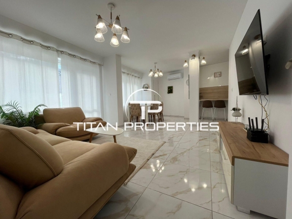 Дава се под наем Тристаен апартамент в Пловдив, Център - 90 кв.м за 797.64 € - Снимка #1