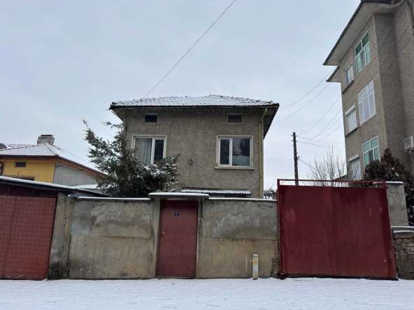 Къща в Павликени - 144 кв.м за 213 €/кв.м - Снимка #1