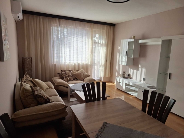 Дава се под наем Двустаен апартамент в Бургас, Възраждане - 72 кв.м за 398.82 € - Снимка #1