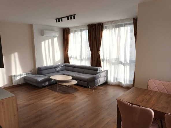 Дава се под наем Тристаен апартамент в София, Изток - 95 кв.м за 1300 € - Снимка #1