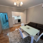 Дава се под наем Тристаен апартамент в Варна, Център - 74 кв.м за 747.66 € - Снимка #1