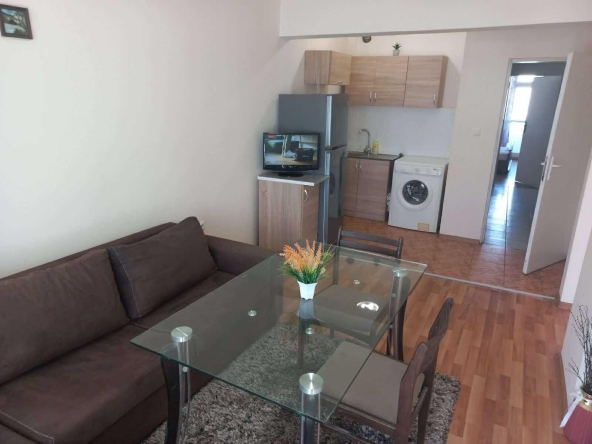 Дава се под наем Тристаен апартамент в Варна, Левски - 74 кв.м за 398.82 € - Снимка #1