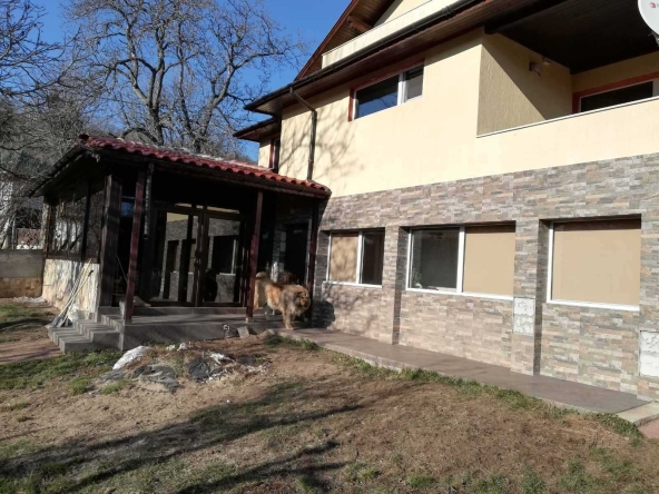 Къща в Банкя - 236 кв.м за 605 €/кв.м - Снимка #1