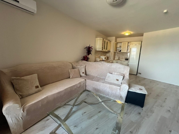 Тристаен апартамент в Варна, Аспарухово - 114 кв.м за 1025 €/кв.м - Снимка #1