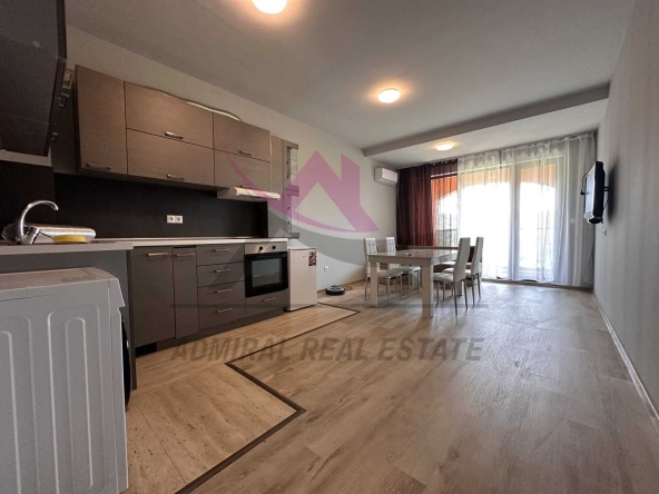 Дава се под наем Тристаен апартамент в Варна, м-т Траката - 100 кв.м за 797.64 € - Снимка #1
