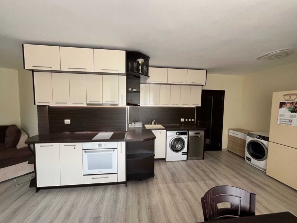 Тристаен апартамент в Велико Търново, Акация - 117 кв.м за 600 €/кв.м - Снимка #1