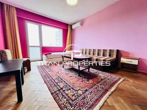 Дава се под наем Двустаен апартамент в Бургас, Славейков - 64 кв.м за 348.84 € - Снимка #1