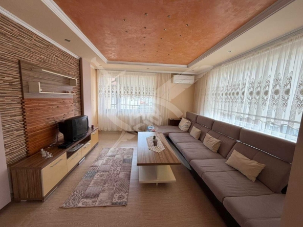 Етаж от къща в Айтос - 120 кв.м за 1101 €/кв.м - Снимка #1