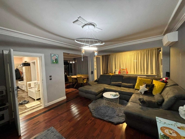 Двустаен апартамент в Карлово - 130 кв.м за 903 €/кв.м - Снимка #1