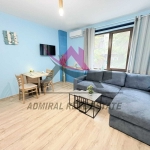 Дава се под наем Двустаен апартамент в Варна, Център - 55 кв.м за 548.25 € - Снимка #1