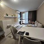 Дава се под наем Двустаен апартамент в Бургас, Славейков - 70 кв.м за 498.27 € - Снимка #1