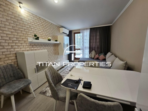 Дава се под наем Двустаен апартамент в Бургас, Славейков - 70 кв.м за 498.27 € - Снимка #1