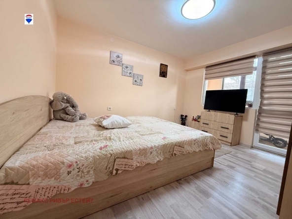 Едностаен апартамент в Русе, Здравец Изток - 35 кв.м за 786 €/кв.м - Снимка #1