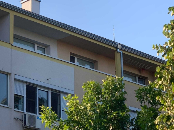 Тристаен апартамент в Свиленград - 68 кв.м за 795 €/кв.м - Снимка #1