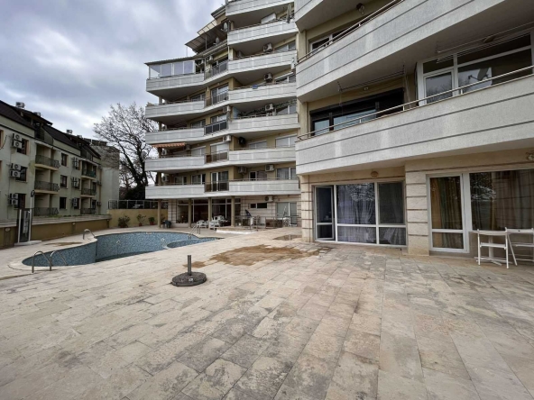 Двустаен апартамент в Варна, Младост 2 - 54 кв.м за 1181 €/кв.м - Снимка #1
