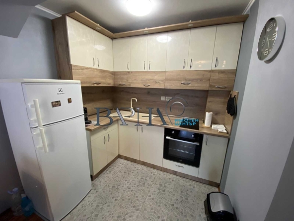 Двустаен апартамент в Варна, Виница - 70 кв.м за 1093 €/кв.м - Снимка #1