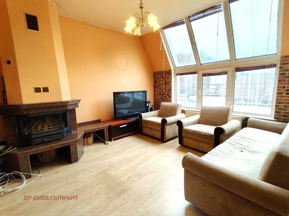 Дава се под наем Тристаен апартамент в София, Хаджи Димитър - 98 кв.м за 697.17 € - Снимка #1