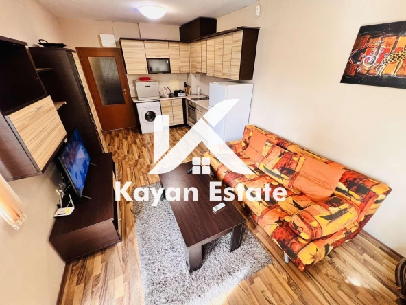 Дава се под наем Двустаен апартамент в Бургас, Славейков - 63 кв.м за 450 € - Снимка #1