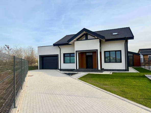 Къща в с. Радиново, Област Пловдив - 360 кв.м за 566 €/кв.м - Снимка #1