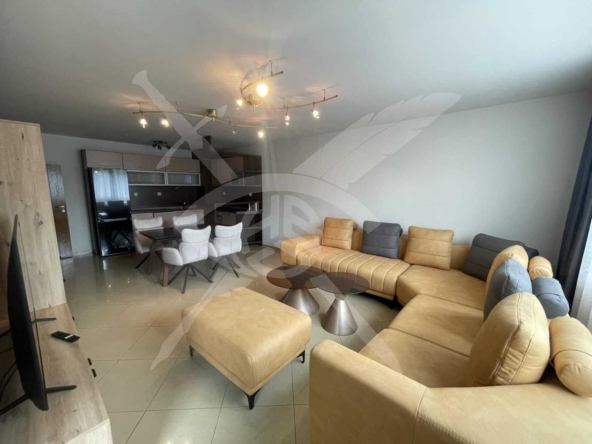 Дава се под наем Тристаен апартамент в Варна, Център - 50 кв.м за 1346.4 € - Снимка #1