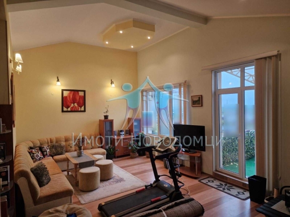 Двустаен апартамент в Шумен, Пазара - 77 кв.м за 828 €/кв.м - Снимка #1