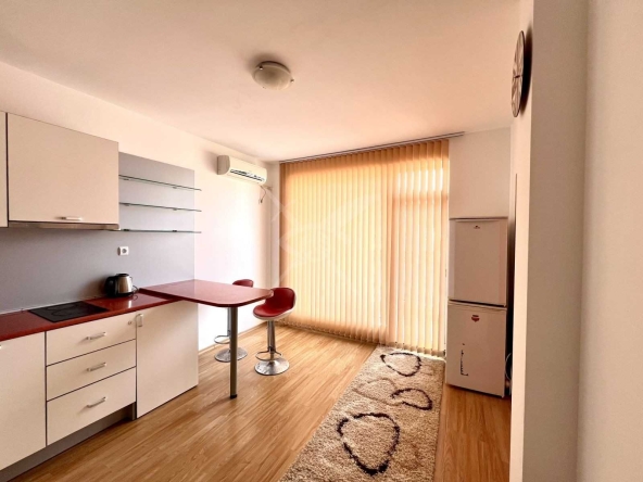 Тристаен апартамент в к.к. Слънчев бряг - 69 кв.м за 414 €/кв.м - Снимка #1